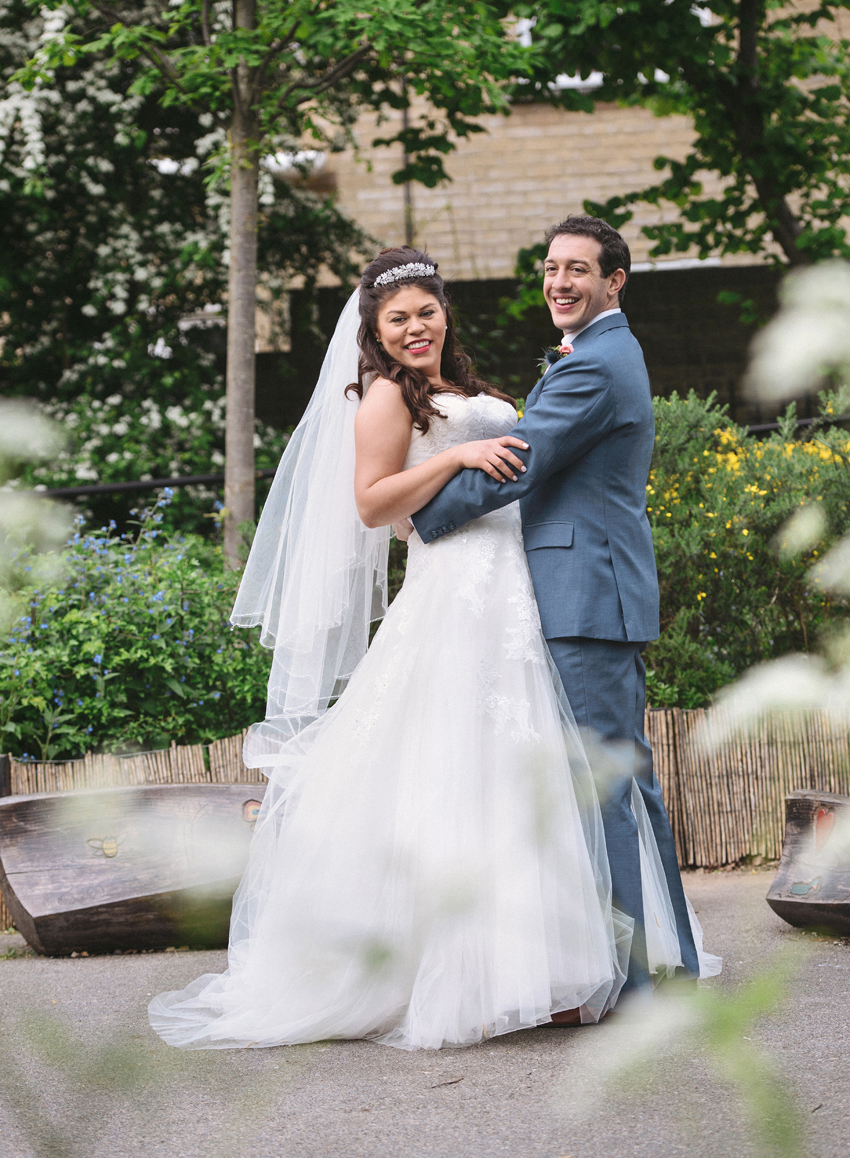 bröllopsporträtt-park