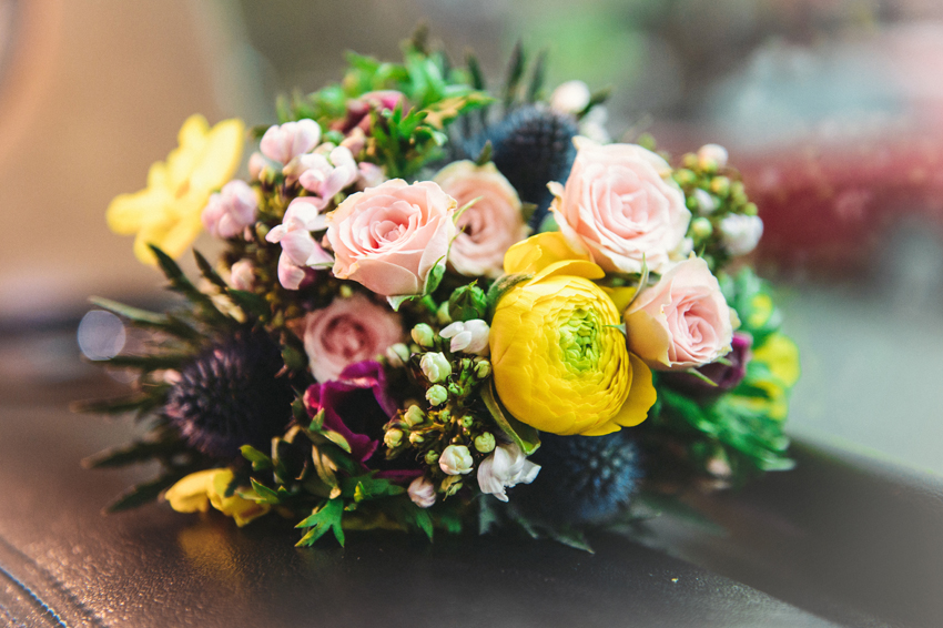 brudbukett till warehouse bröllop