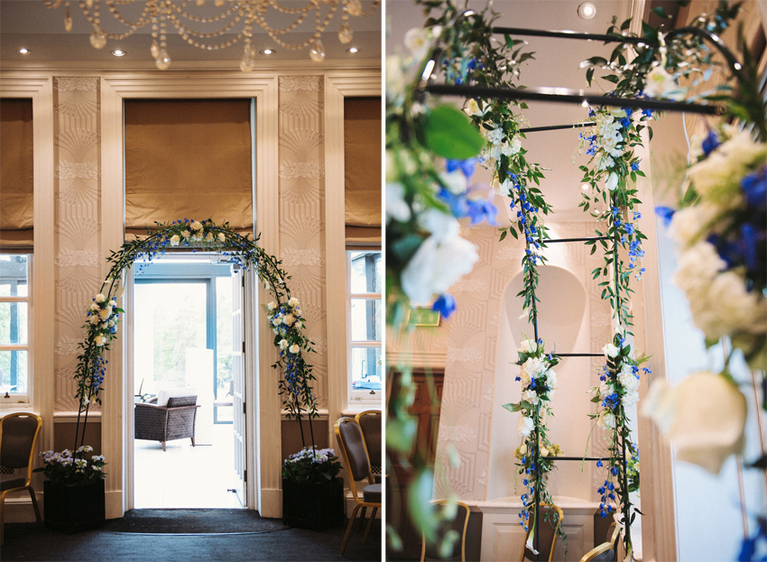 blomsterbåge bröllopsmottagning