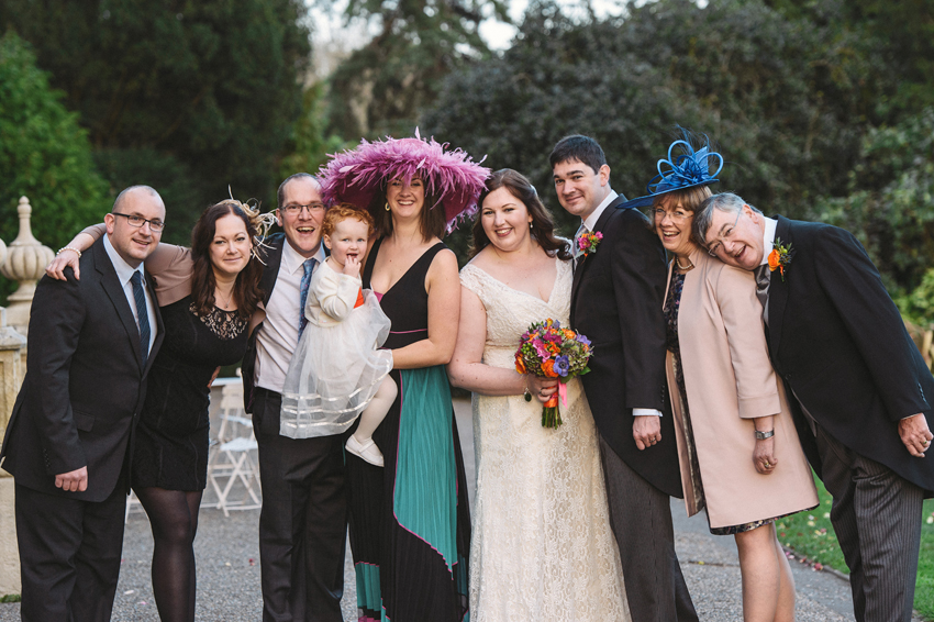 familjeporträtt höstbröllop