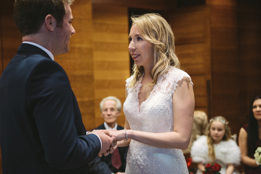 brudpar ringutbyte